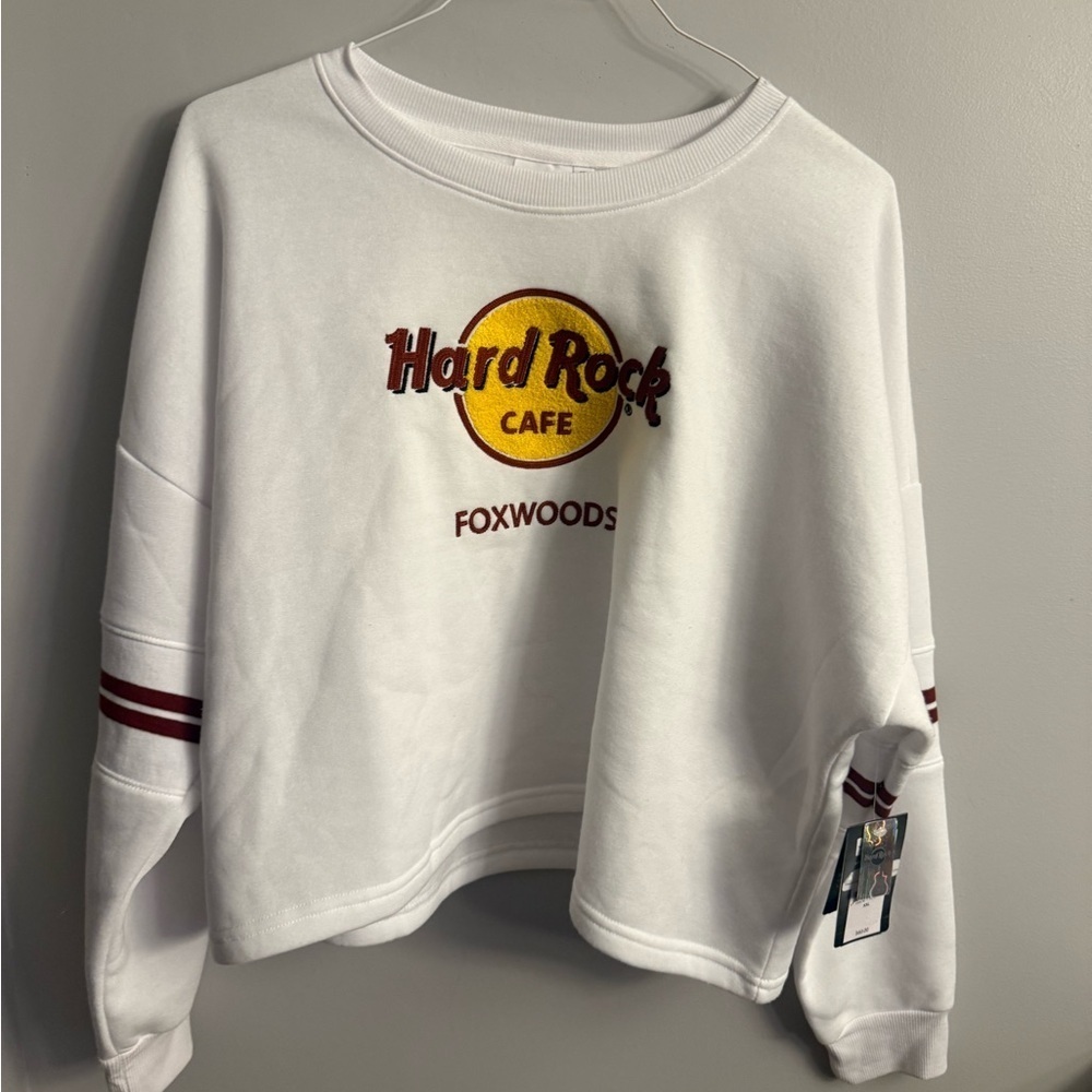 Hard Rock Cafe Foxwoods cropped sweatshirt
